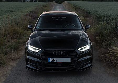 Audi A3 35 TDI Sline Sportback | All Black | AHK