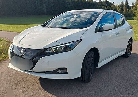 Nissan Leaf 150 PS 40KWH Acenta Acenta