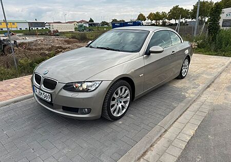 BMW 325i Cabrio 218PS 2-Hand