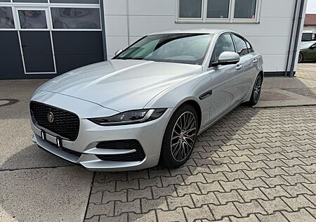 Jaguar XE D200| SE | Navi | Kamera | Leder |