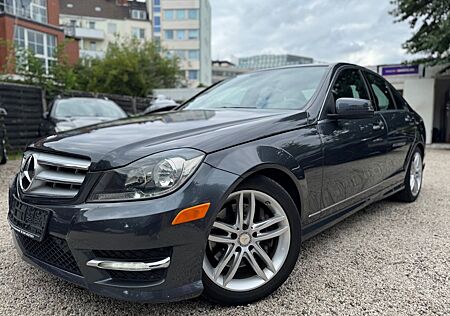 Mercedes-Benz C 300 C300 4MATIC BE AVANTGARDE/AMG-STYLE/AUT/NAVI/SHZ