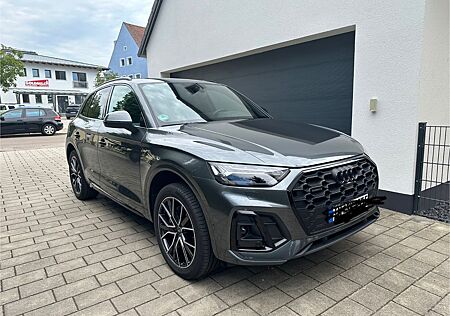 Audi Q5 55 TFSI e S tronic quattro S line S line