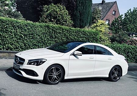 Mercedes-Benz CLA 200 -