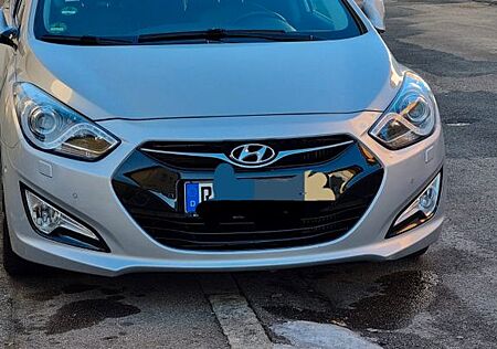 Hyundai i40 Kombi 1.7 CRDi Style Navi, Leder