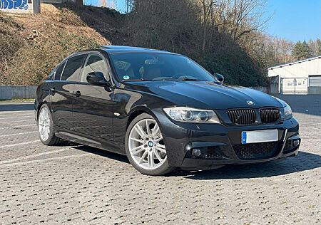 BMW 325i M Sport, Navi Prof., Leder