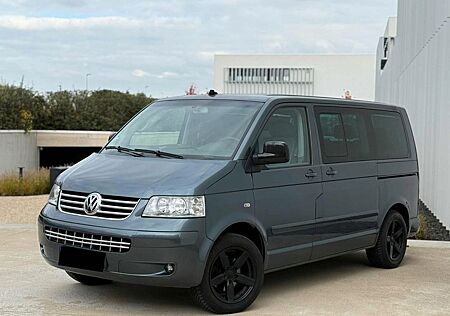 VW T5 Multivan Volkswagen 2:5TDI