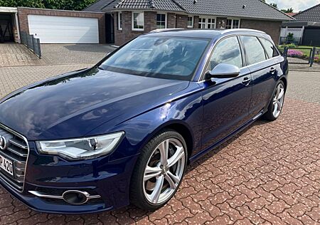 Audi S6 4.0 TFSI quattro S tronic Avant -
