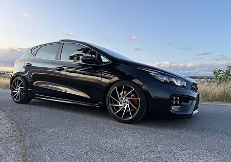 Kia Cee'd / Ceed 1.6 T-GDI GT-Track GT-Track
