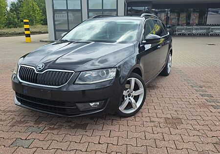 Skoda Octavia 5E 2.0 TDI AHK/TÜV/DSG/Carplay/Xenon