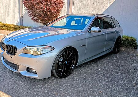BMW 520d Touring A -