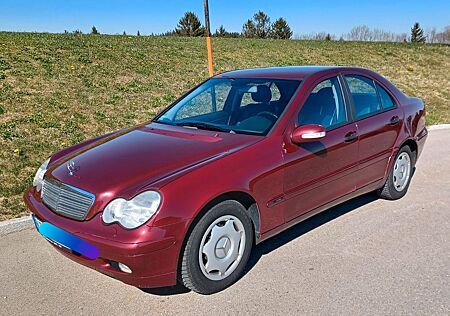 Mercedes-Benz C 200 KOMPRESSOR CLASSIC Automatik