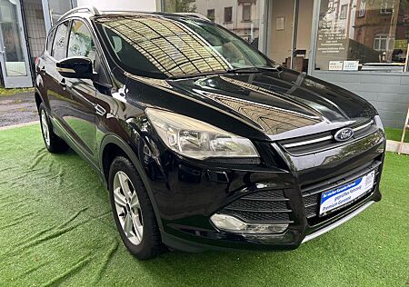 Ford Kuga Sync Edition 4X4 ,Klima"Z,PDC,MFL,SHZ,LM-F
