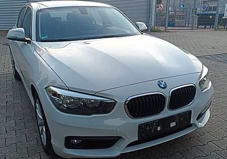 BMW 118i Advantage HU 8/27