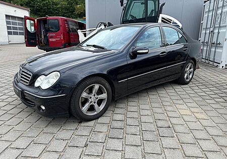 Mercedes-Benz C 230 Komp. Navi, Teilleder, Bi-Xenon H&K