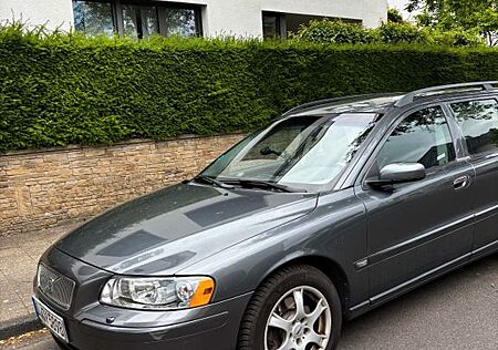 Volvo V70 2.4 125kW
