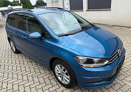 VW Touran Volkswagen 1.6 TDI NAVI ALU