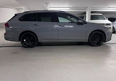 VW Golf Volkswagen 2.0 TDI SCR DSG Style Variant Style