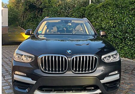BMW X3 xDrive25d ADVANTAGE AT ADVANTAGE