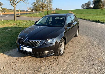 Skoda Octavia 1.5 TSI ACT unfallfrei scheckheft