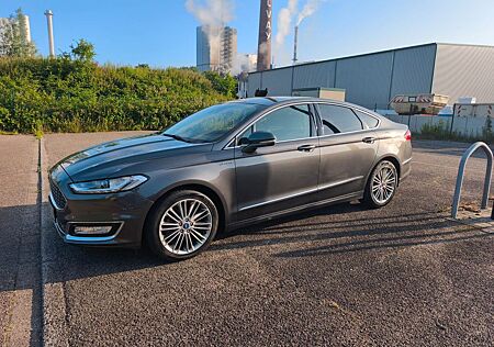 Ford Mondeo 2,0 Hybrid Vignale PowerShift Hybrid ...