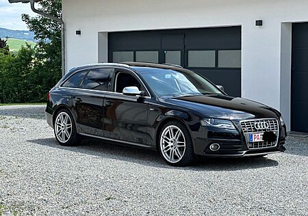 Audi S4 3.0 TFSI quattro Avant Handschalter