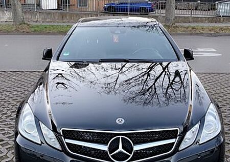 Mercedes-Benz E 500 Coupé AVANTGARDE