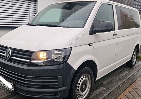 VW T6 Transporter Volkswagen , 9 sitzer, Klima,Anhänherkupplung