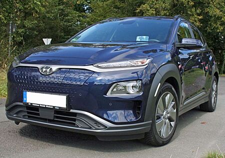 Hyundai Kona ELEKTRO 150kW Premium, 3,5 J. Restgarantie