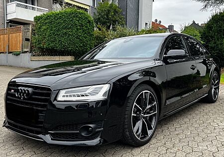 Audi S8 +*Keramik*Carbon*HuD*Soft*Matrix*Fond-Entertai