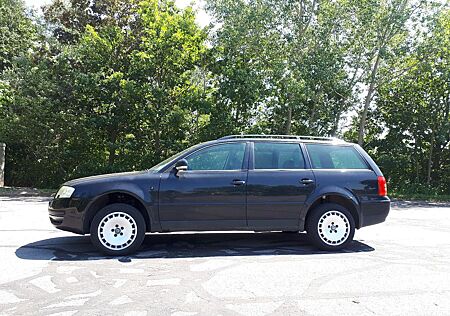 VW Passat Variant Volkswagen 1.9TDI 85kW Highline Variant ...