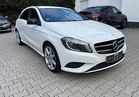 Mercedes-Benz A 200 CDI AMG 18 Zoll/DCT/Navi/Xenon/TopZ