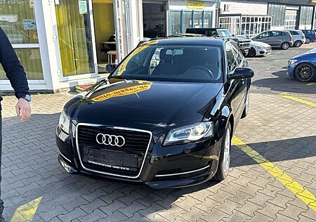 Audi A3 2.0 TDI (DPF) Attraction Sportback Attraction