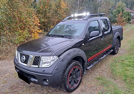 Nissan Navara 2.5 dCi Double Cab SE