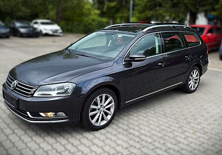 VW Passat Variant Volkswagen Highline BlueMotion
