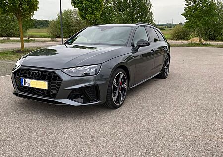 Audi A4 40 TFSI S tronic S line Comp. Matrix AHK Pano