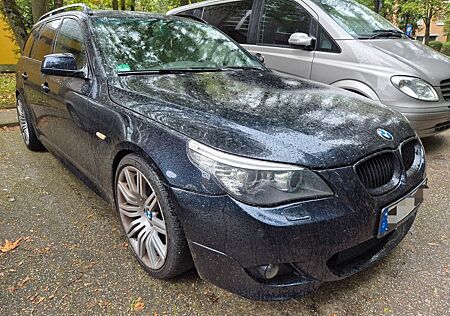 BMW 530d T Edition Sport, Pano, AHK, gewartet