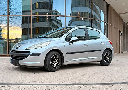 Peugeot 207 Tendance, 95PS, frisch TÜV (09/2026), Klima