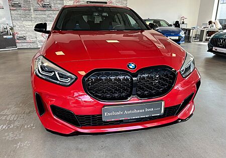 BMW M135 i xDrive*NAVI*ALCANTARA*PANO*HEAD-UP*R-KAM*