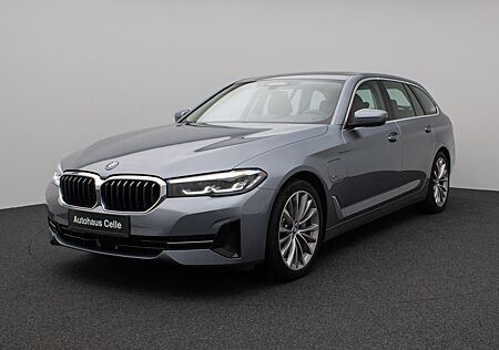 BMW 530e xD Pano Kamera DAB HiFi Adapt. Fahrwerk 19"