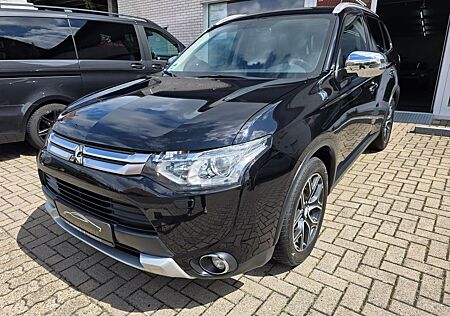 Mitsubishi Outlander ClearTec Instyle 4WD 7 Sitzer! AHK!