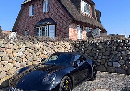 Porsche 992 911 Carrera GTS Cabrio PCCB Gelb BOSE