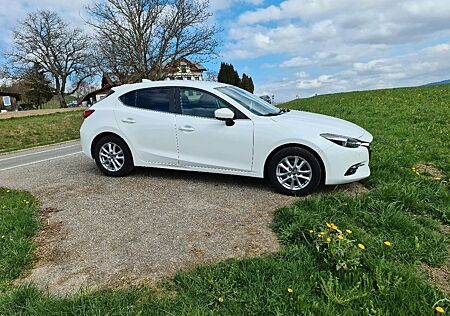 Mazda 3 gebraucht kaufen Mazda 3 1.5 SKYACTIV-D 105 Exclusive-Line Exclusiv...