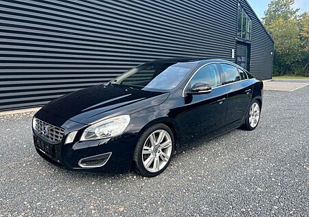 Volvo S60 T6 Lim. Summum AWD Aut.