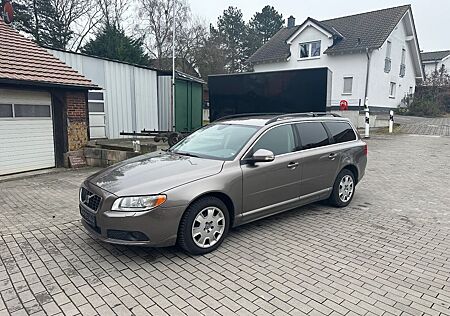 Volvo V70 D5 AWD Summum Geartronic Summum