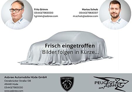 Peugeot 408 Plug-In Hybrid 225 e-EAT8 GT FOCAL 360 Kamer