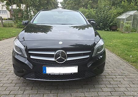 Mercedes-Benz A 180 BlueEFFICIENCY -