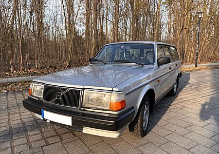 Volvo 245 240 Kombi | Kult-Klassiker mit H-Kennzeichen