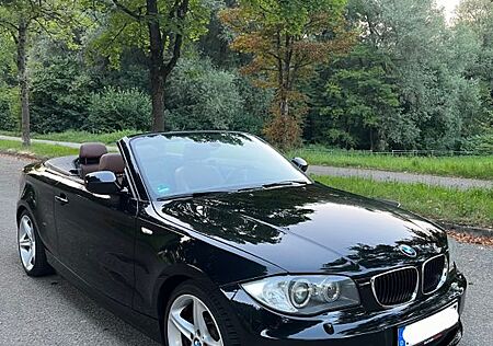 BMW 125i Cabrio -