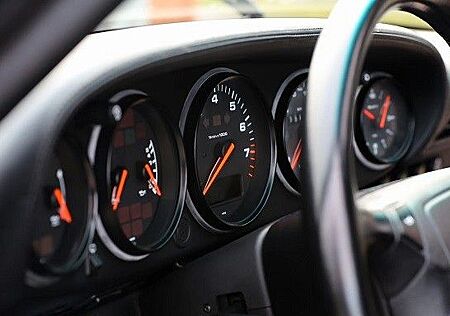 Porsche 964