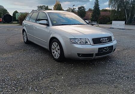 Audi A4 2.5TDI Automatik S-Line Avant